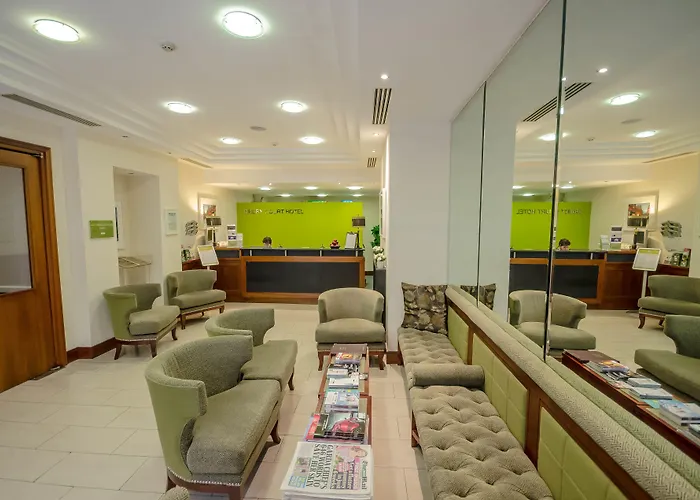 Drury Court Отель 3*