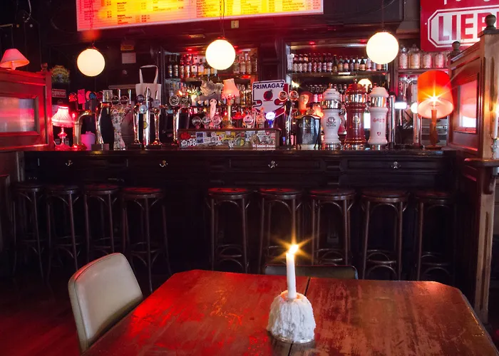 特鲁里科特酒店