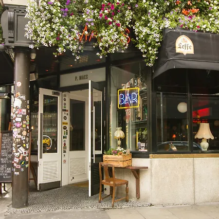 호텔 드루리 코트 3*